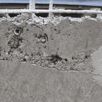 Чем покрыть бетон, чтобы не крошился?